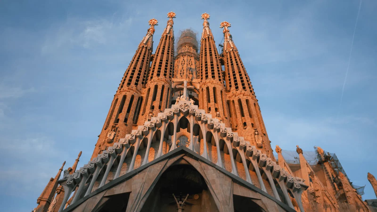Sagrada Família on the Barcelona walking tour